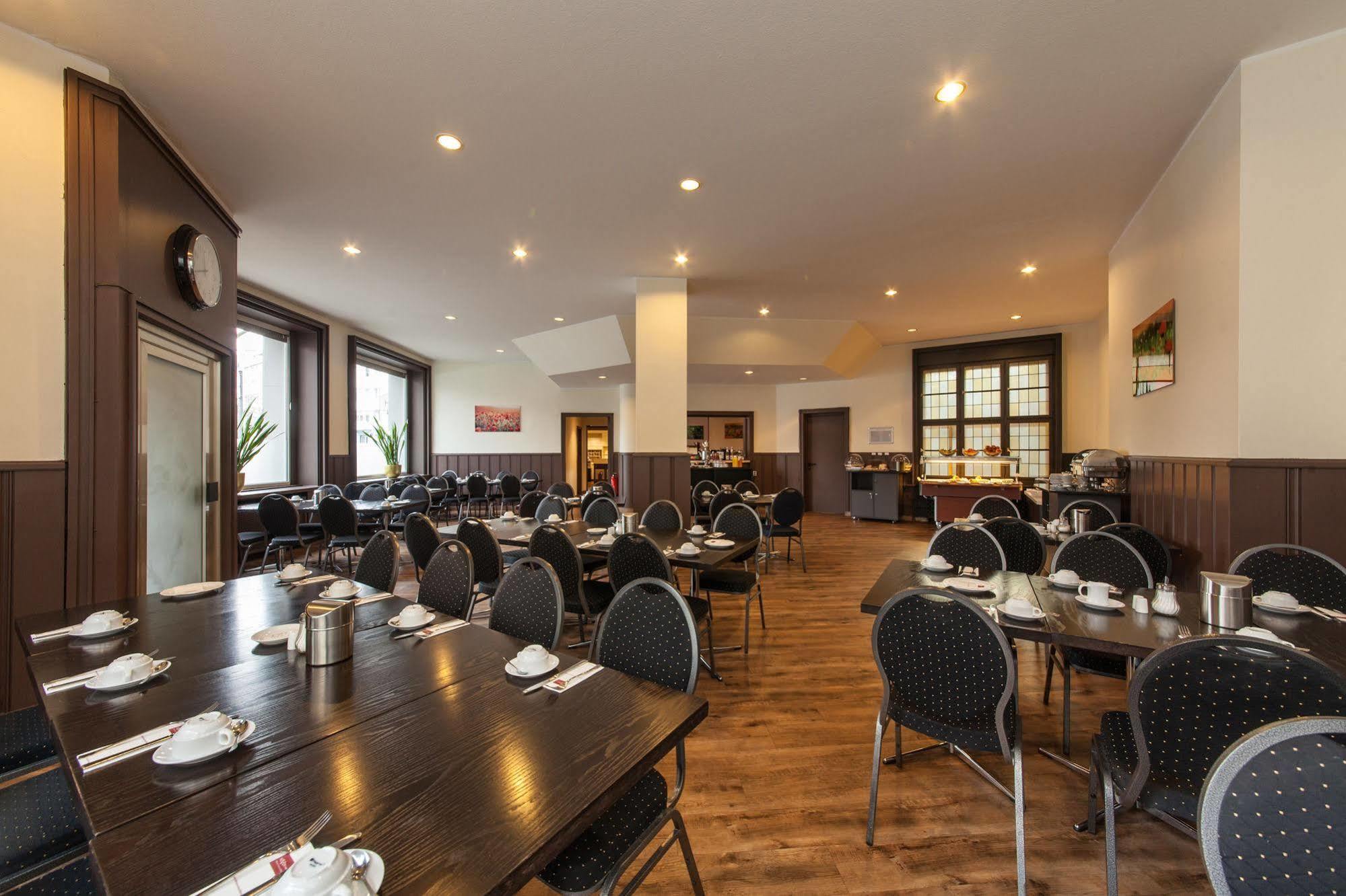 Hotel Maxim Duesseldorf City Eksteriør bilde