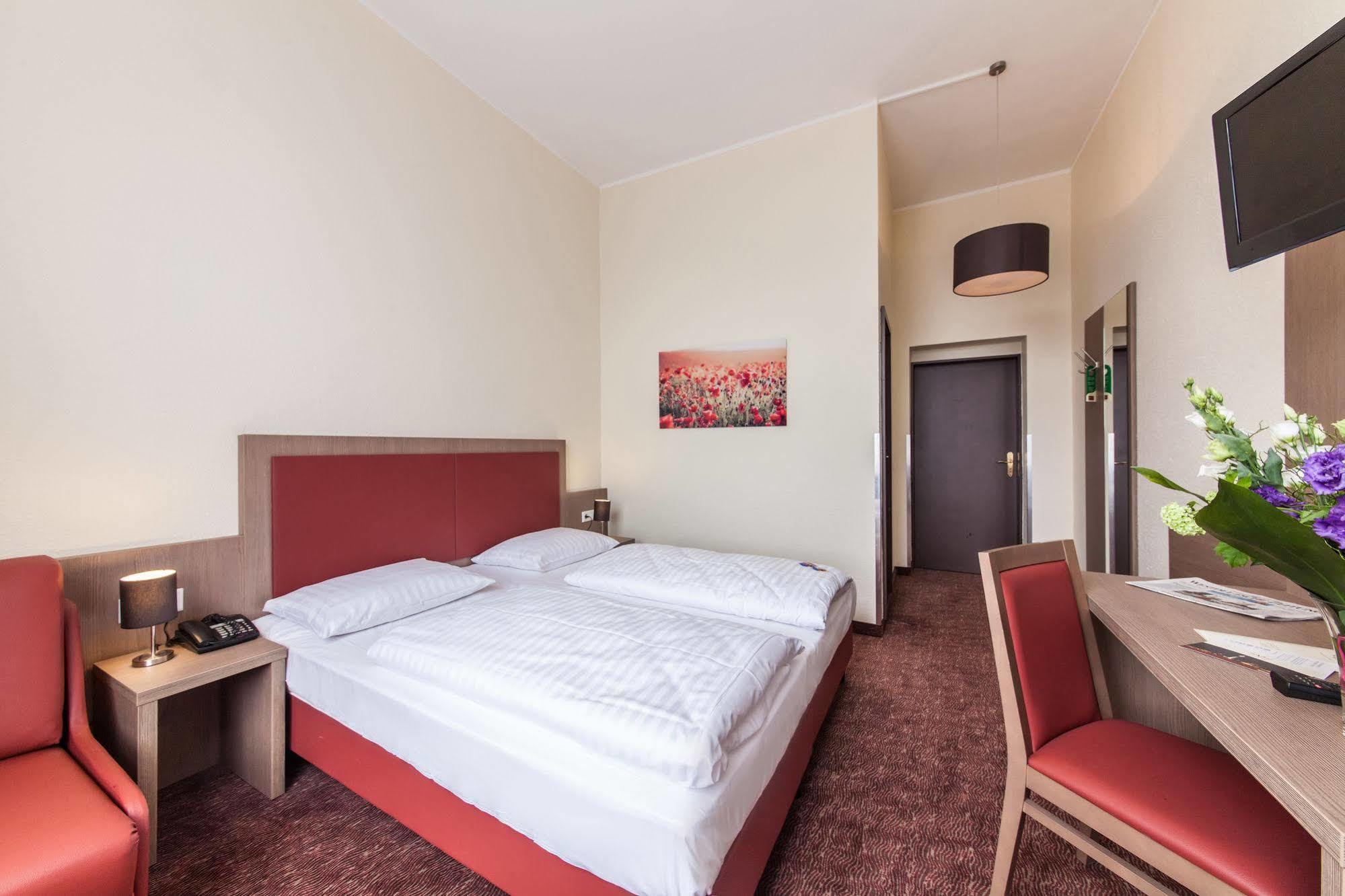 Hotel Maxim Duesseldorf City Eksteriør bilde