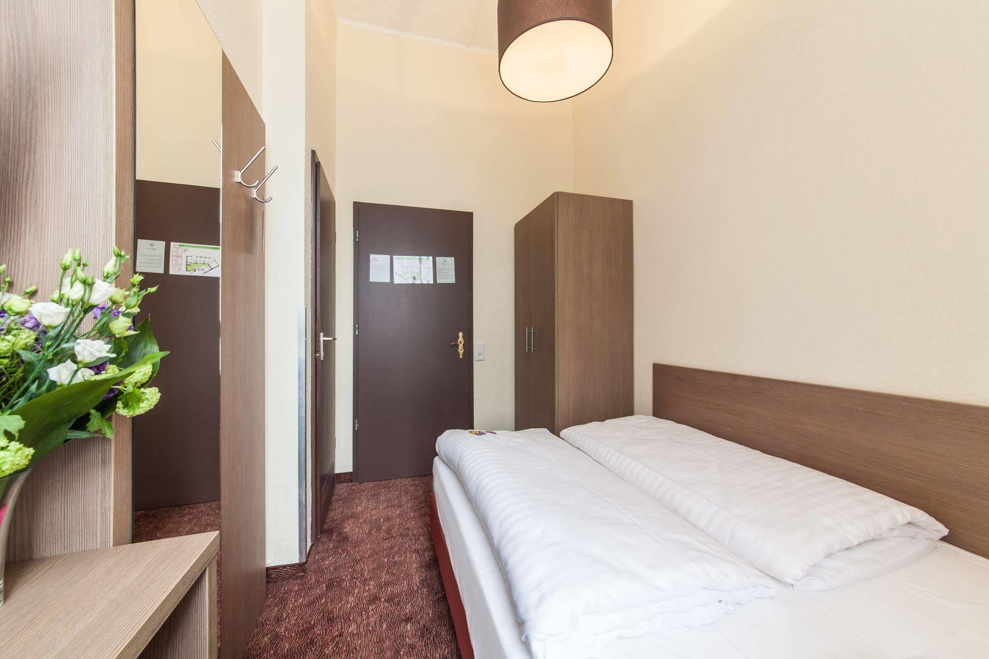 Hotel Maxim Duesseldorf City Eksteriør bilde